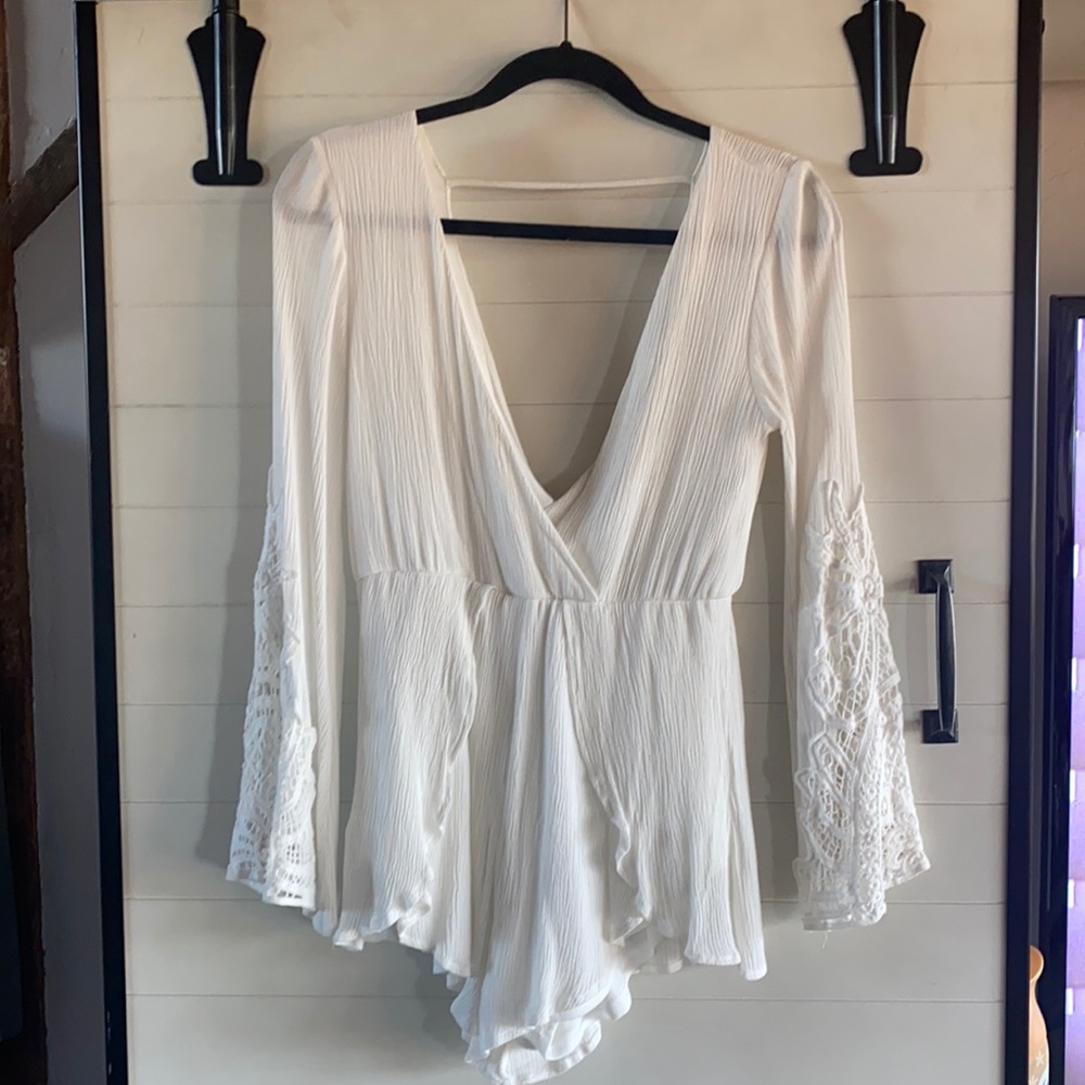White long sleeve romper